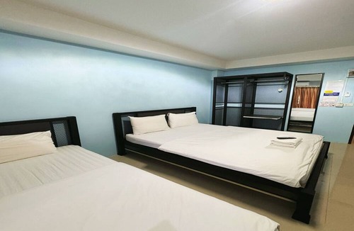 Suphan Buri Hotel | OYO 75506 Ratchapruek Apartment Suphanburi