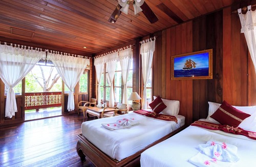 Lamai City Center Hotel | Samui Wooden Hill