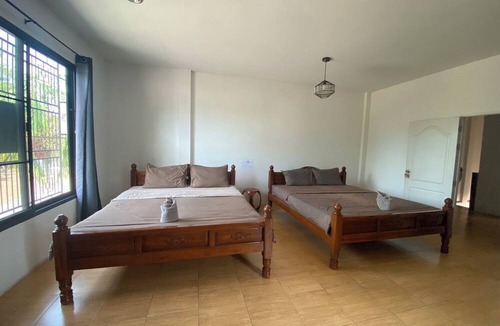 Hua Toei Apartment | Express URT