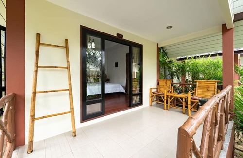 Lipa Noi Hotel | Tropical Heavens Garden Samui