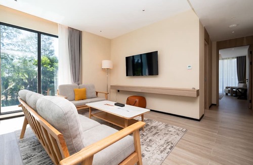Choeng Thale Hotel | Radisson Resort Layan Phuket
