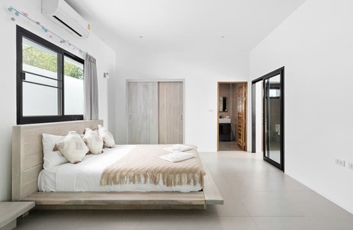 Bophut Hills House | Garden 3BR Villa w Private Pool