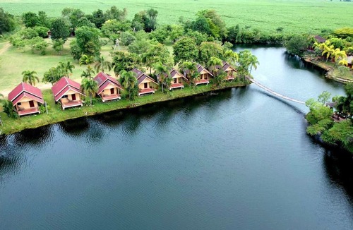 Khanong Phra Hotel | Khao Yai Lake Hill Resort