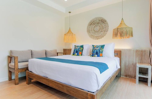 Chaweng City Center Hotel | LOVE Beach Club