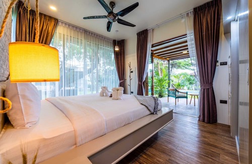 Hin Lek Fai Villa | Secluded Oasis for Family - BM5