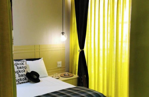 Ratchathewi Hostel | Chomm House