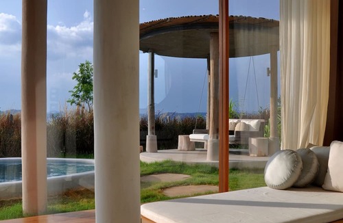 Pong Ta Long Hotel | Sala Khaoyai