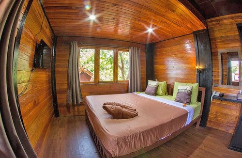 Ko Phi Phi Hotel | The Cobble Beach