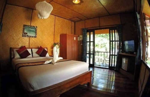Bai Lan Resort | Bailan Beach Resort