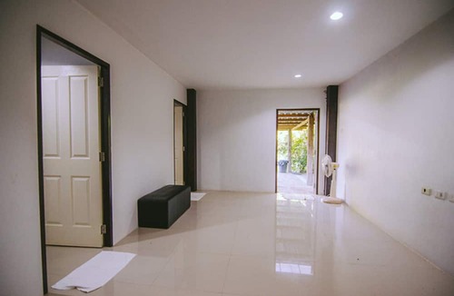 Udon Thani Hotel | Tanita Lagoon Resort