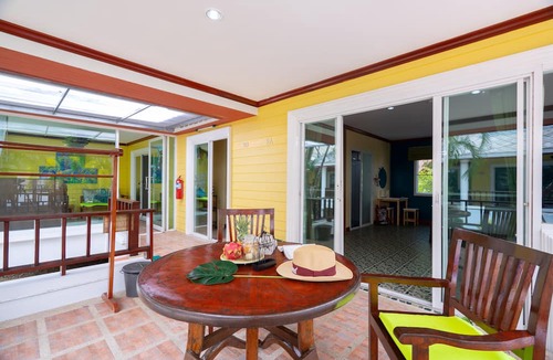 Nanai Road Hotel | Lemon House