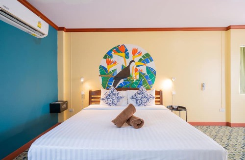 Nanai Road Hotel | Lemon House