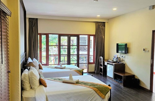 Nong Kwai Hotel | Hong Feng 168 Villa Hotel
