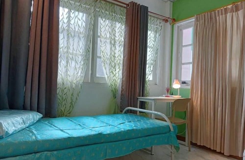 Ratchaprasong House | Ban Suanlum Guesthouse Bangkok