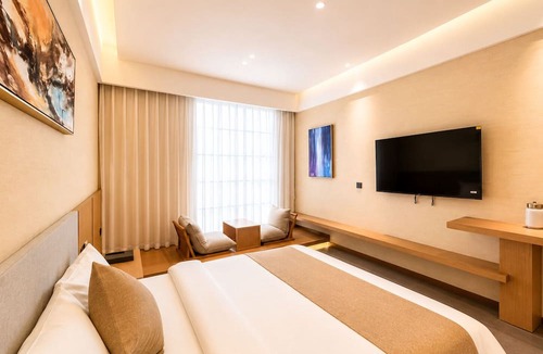 Mean Chey Hotel | Clover Hotel & Spa