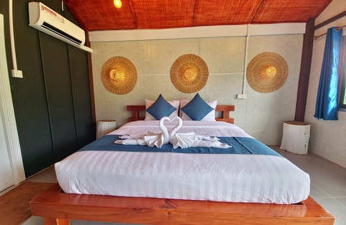 Tbaeng Meanchey Cabin | Cow Barn Cafe and Lodge Preah Vihear