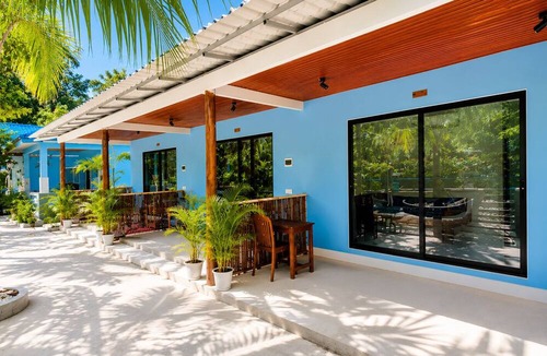 Koh Rong Hostel | Garden Hostel Koh Rong