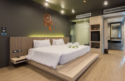 Ban Bo Han Hotel | Maya Phuket Airport Hotel
