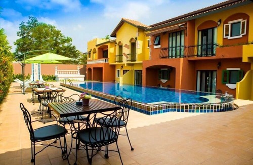 Bang Phra Hotel | Hotel Toscana Trad
