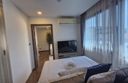 Tha Thaewawong Hotel | Stasia Residences Sriracha