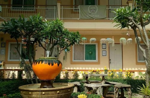 Phetchaburi House | 2N Guesthouse