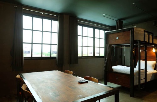 Pranburi Hostel | Rider Bedroom Hostel & Cafe