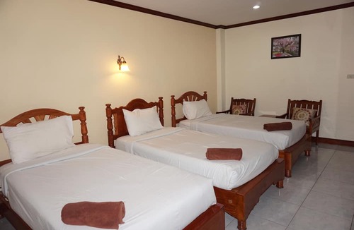 Nai Muang Hotel | SP Residence