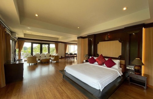 Ban Thi Hotel | Gassan Legacy Golf Club