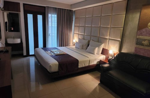 Ladprao Hotel | Collection O The Bangkok Cha Cha Suite
