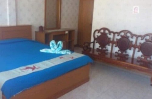 Pak Khlong Hotel | Bang Boet Bay Beach Resort