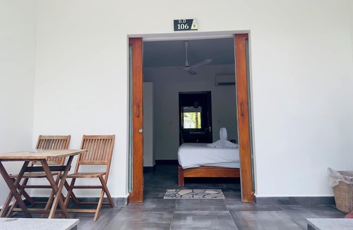 Koh Rong Hotel | Long Set Resort