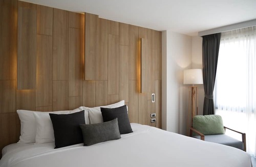 Nong Pa Khrang Hotel | Brique Hotel Chiang Mai