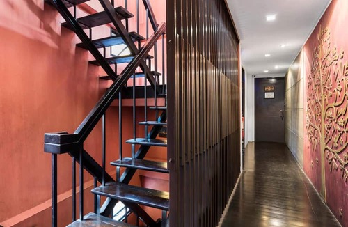 Talat Yot Hostel | NapPark Hostel