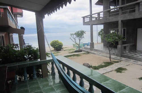 Haad Rin Hotel | Charung Bungalows