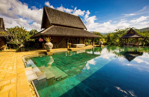 Mae Rim Hotel | Howie's Homestay