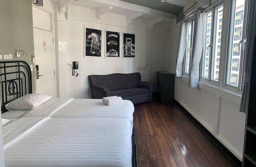 Wang Burapha Phirom House | Cacha Heritage Hotel