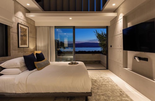 Moo 5 Villa | Kerem Luxury Beachfront Villas