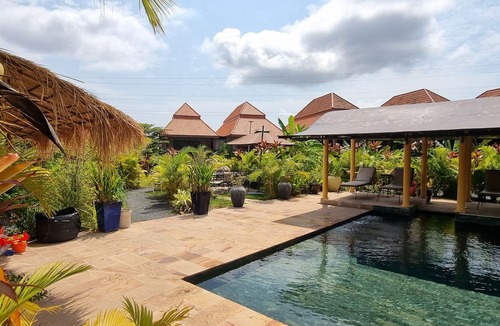 Kampot Villa | Villa Naya