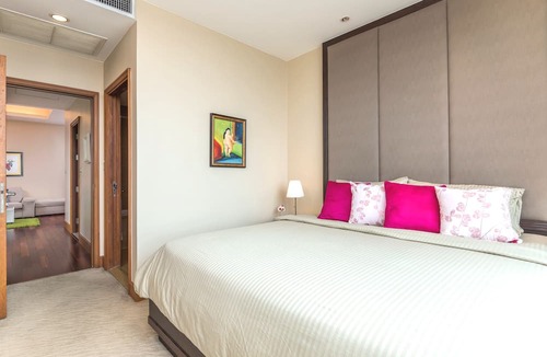 Yan Nawa Apartment | Serviced 2 Bed SCENIC SKY VILLAS with Pool and BTS