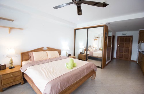 Jomtien Apartment | View Talay 5C studio condo 115