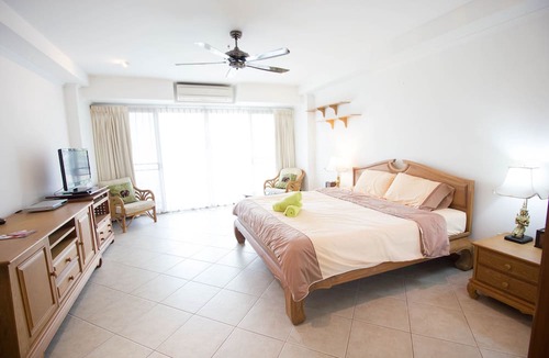 Jomtien Apartment | View Talay 5C studio condo 115