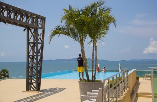 North Pattaya Apartment | Luxury studio Laguna Heights