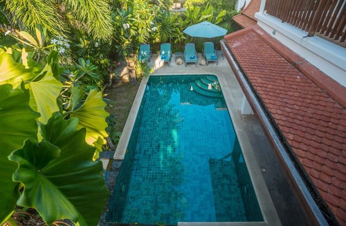 Hua Thanon Villa | Baan Tawan