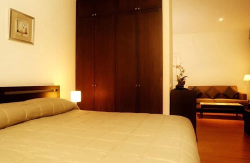 Si Phraya Apartment | Siam Bright Suite