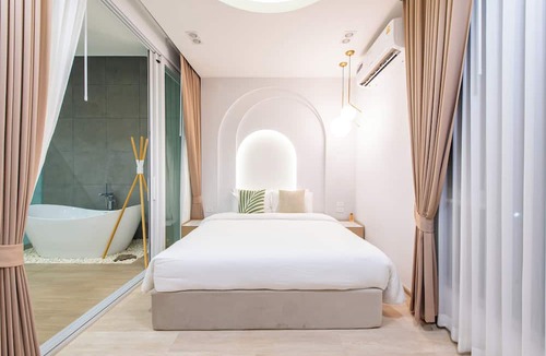 Nong Prue Villa | The Pool Space — ICONIC Pool Villa