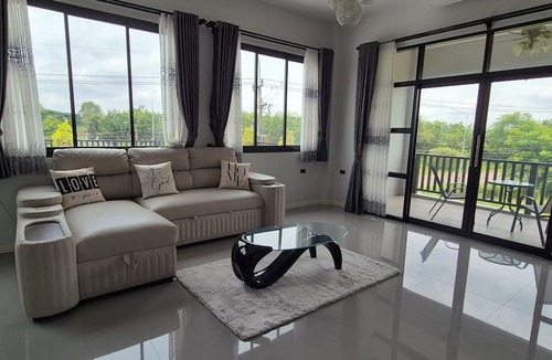 Sawang Daen Din Apartment | Harary Family apartments