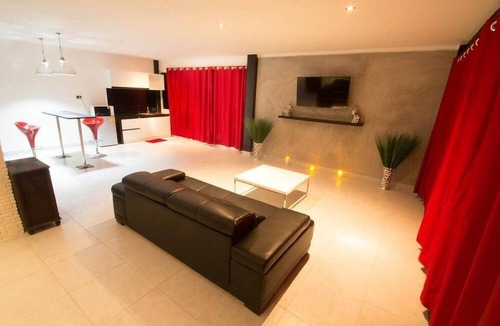 Nanai Road Apartment | Dydi Loft