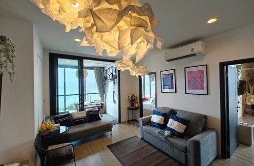 Pattaya Bay Apartment | Edge Central Pattaya by Mickey
