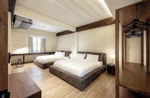 Khlong Ton Sai Apartment | The Lair Bangkok