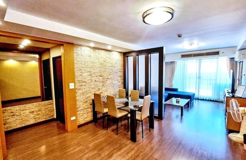 Khlong Toei Nuea Condo | 5C - Short-Term Rental Allowed - Downtown Bkk Serviced Apartment